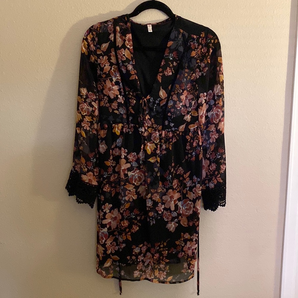 Cute black fall dress with floral print, like new. Sheer sleeves